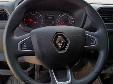 Renault Master 2.3 BLUE DCI 99KW L2H2 3500 FWD 4P