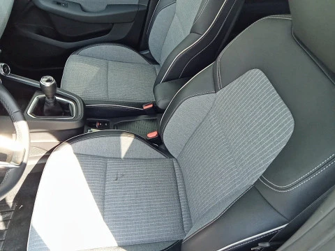 Renault Clio techno Eco-G 100cv (74kW)