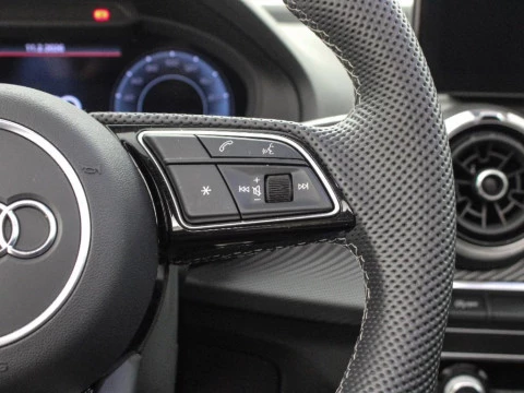 Audi Q2 2.0 35 TDI S TRONIC S LINE 150CV 5P