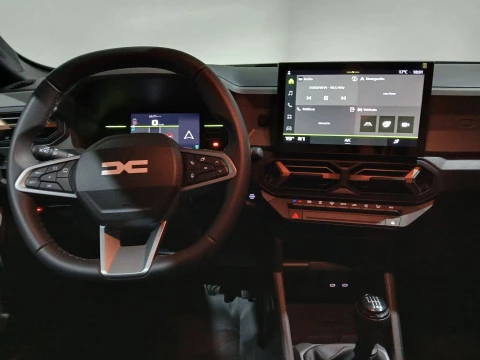 Dacia Duster NUEVO DUSTER Extreme TCe 96kw 48v (130CV) 4x2