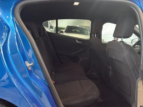Ford Focus 1.0 Ecoboost MHEV 92kW ST-Line