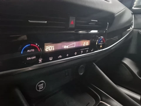 Nissan Qashqai DIG-T 103kW N-Connecta