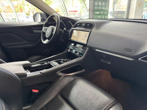 Jaguar F-Pace 2.0I4D PRESTIGE AUT. AWD 180