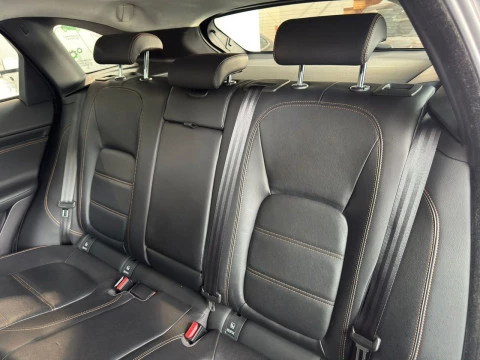 Jaguar F-Pace 2.0I4D PRESTIGE AUT. AWD 180