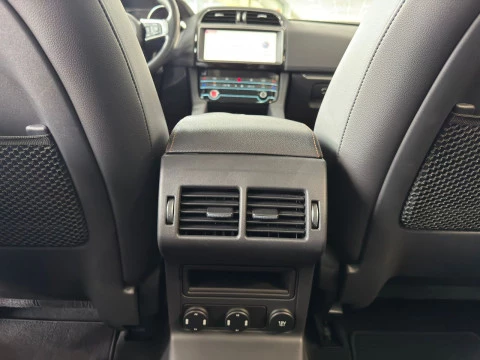 Jaguar F-Pace 2.0I4D PRESTIGE AUT. AWD 180