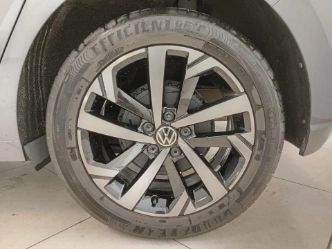 Volkswagen Polo ``Mas`` 1.0 TSI 70 kW (95 CV) DSG