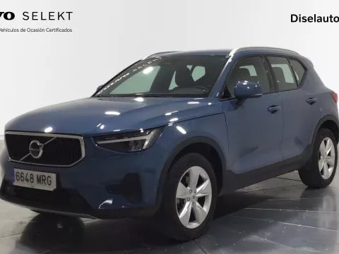 Volvo XC40 2.0 B3 G Core Auto Volvo XC40 2.0 B3 G Core Auto
