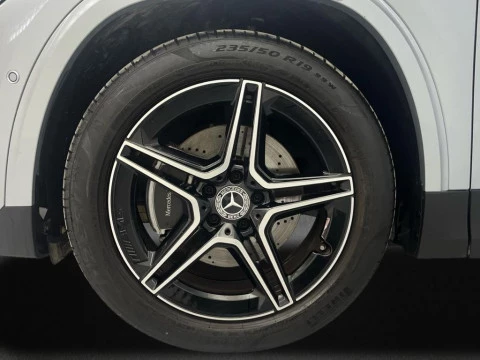 Mercedes-Benz GLA 200 d AMG Line