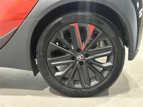 Toyota Aygo X Cross Cross Like