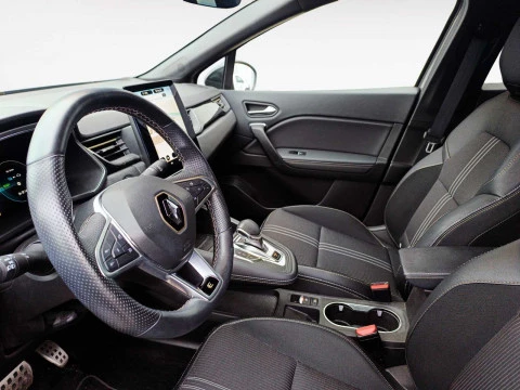 Renault Captur 1.6 E-TECH 117KW ENGINEERED PLUG IN 5P