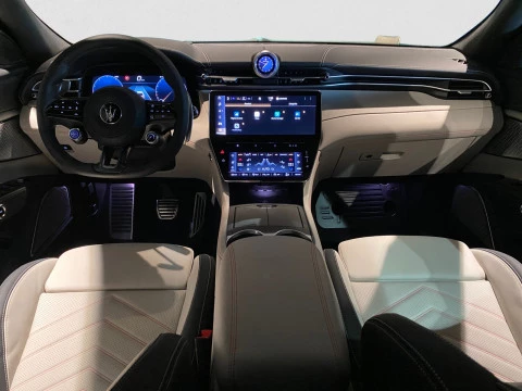 Maserati Grecale Trofeo V6 530CV AWD
