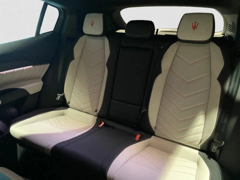 Maserati Grecale Trofeo V6 530CV AWD