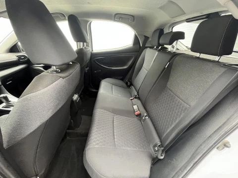 Toyota Yaris 1.5 120H Business Plus