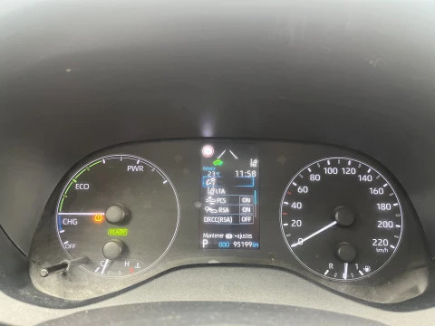 Toyota Yaris 1.5 120H Business Plus