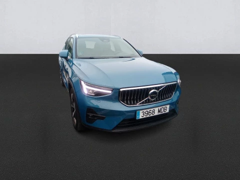 Volvo XC40 2.0 B4 G AWD Plus Bright Auto