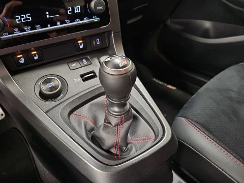 Toyota GR Yaris 1.6T 276 MANUAL RZ