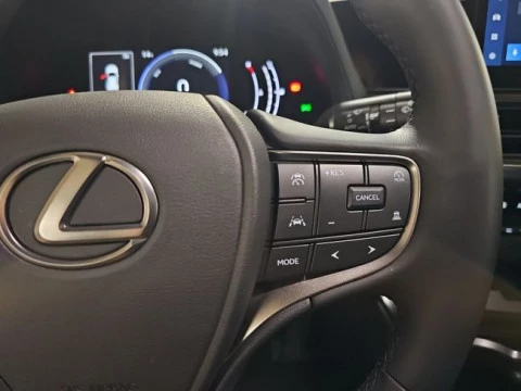 Lexus UX 2.0 300h UX Plus