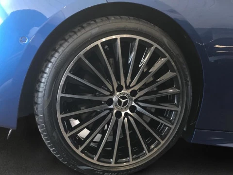 Mercedes-Benz Clase C  220 d Berlina