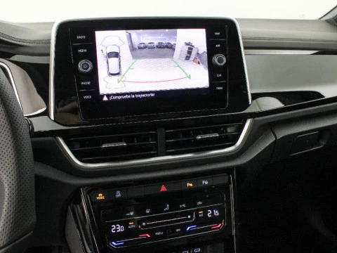 Volkswagen T-Roc 2.0 TDI DSG R-LINE 150CV 5P