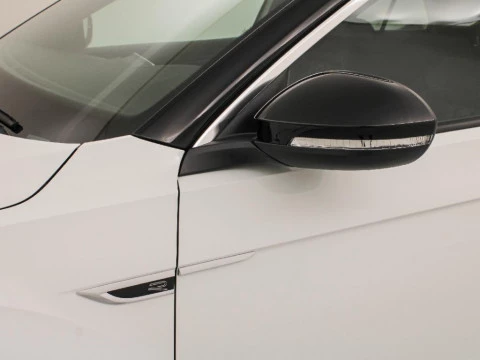 Volkswagen T-Roc 2.0 TDI DSG R-LINE 150CV 5P