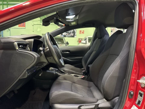 Toyota Corolla 1.8 125 Hibrido Active Tech E-CVT 90 kW (122 CV)