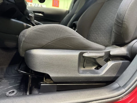 Toyota Corolla 1.8 125 Hibrido Active Tech E-CVT 90 kW (122 CV)