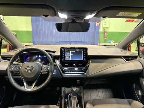 Toyota Corolla 1.8 125 Hibrido Active Tech E-CVT 90 kW (122 CV)