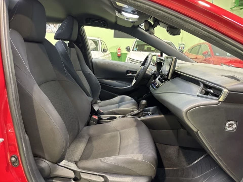 Toyota Corolla 1.8 125 Hibrido Active Tech E-CVT 90 kW (122 CV)