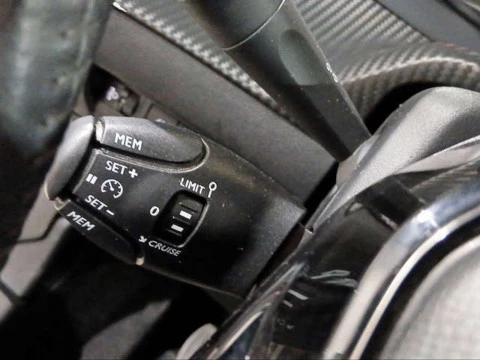 Peugeot 208 PureTech 100 Active Pack 75 kW (100 CV)