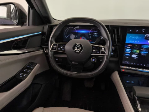 Renault Espace Iconic E-Tech full hybrid 146kW