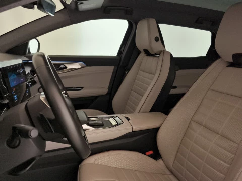 Renault Espace Iconic E-Tech full hybrid 146kW