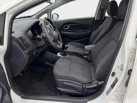 Kia Rio 1.2 CVVT 85cv Drive