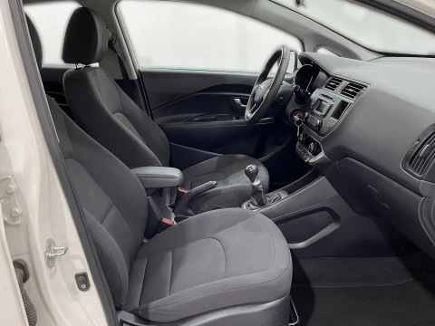 Kia Rio 1.2 CVVT 85cv Drive