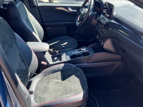 Ford Kuga ST-Line 2.5 Duratec FHEV 140kW Auto