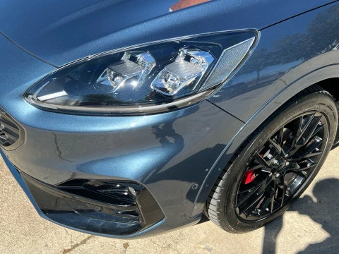 Ford Kuga ST-Line 2.5 Duratec FHEV 140kW Auto