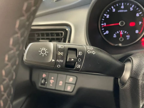 Kia Stonic 1.0 T-GDi 74kW (100CV) MHEV Drive DCT