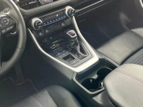 Toyota Rav4 2.5l 220H Advance Plus