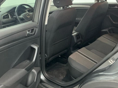 Volkswagen T-Roc 1.5 TSI ADVANCE DSG7