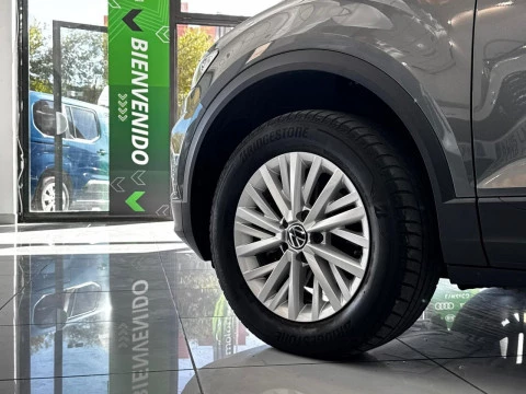 Volkswagen T-Roc 1.5 TSI ADVANCE DSG7