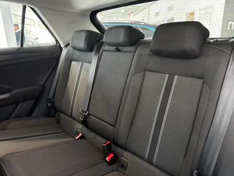 Volkswagen T-Roc 1.5 TSI ADVANCE DSG7