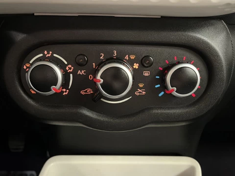 Renault Twingo Intens SCe 51 kW (70 CV)