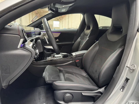 Mercedes-Benz CLA CLA 200