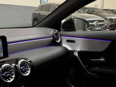 Mercedes-Benz CLA CLA 200