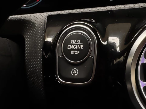 Mercedes-Benz CLA CLA 200