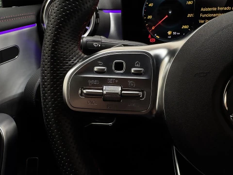 Mercedes-Benz CLA CLA 200