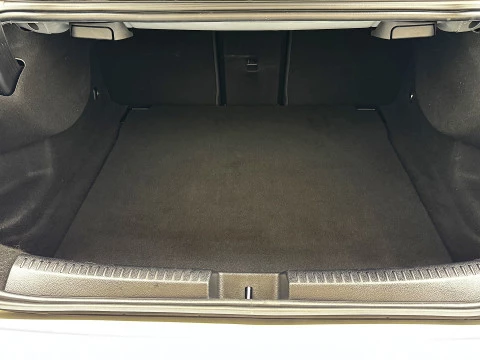 Mercedes-Benz CLA CLA 200