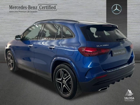 Mercedes-Benz GLA 200 d
