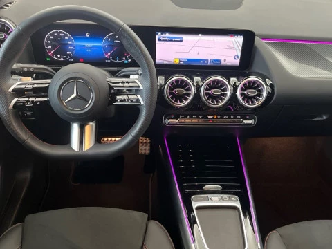 Mercedes-Benz GLA 200 d