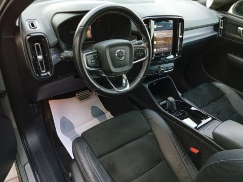 Volvo XC40 Recharge Twin Eléctrico Pro Auto AWD