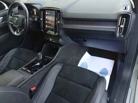 Volvo XC40 Recharge Twin Eléctrico Pro Auto AWD